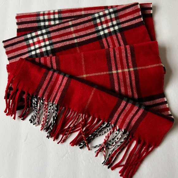 ITALY DESIGN Women's Plaid Fringed Long Scarf NWT - Picture 1 of 4